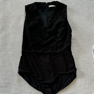Alice + Olivia Black V-Neck Bodysuit